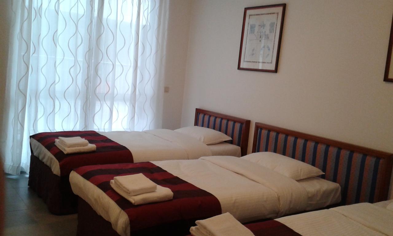 Holidays Apart-Hotel Anderlecht エクステリア 写真