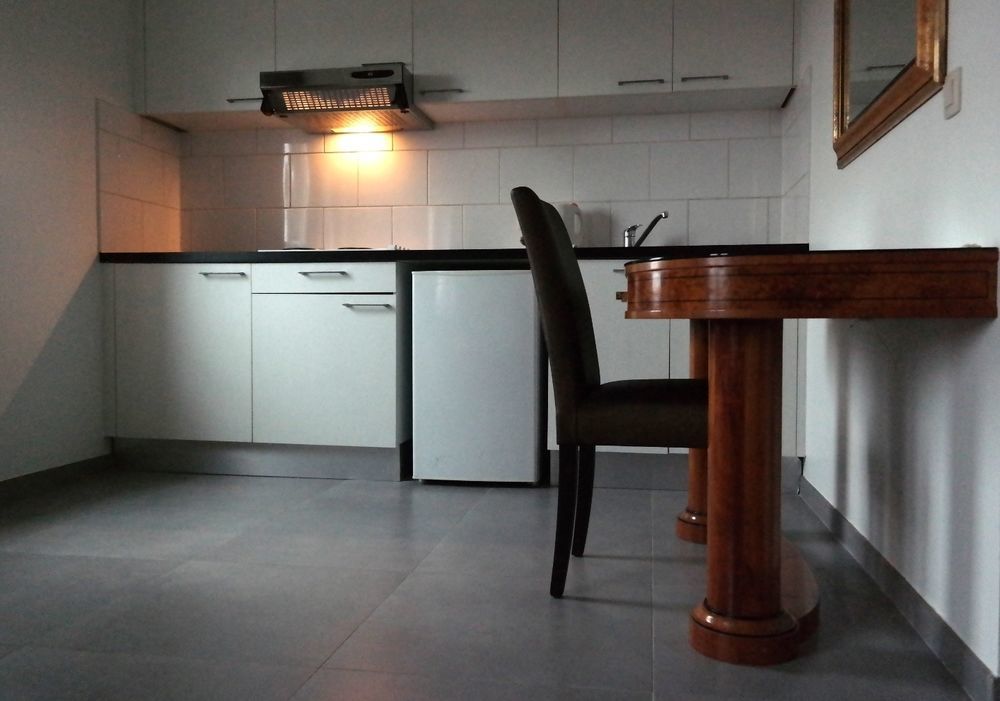 Holidays Apart-Hotel Anderlecht エクステリア 写真